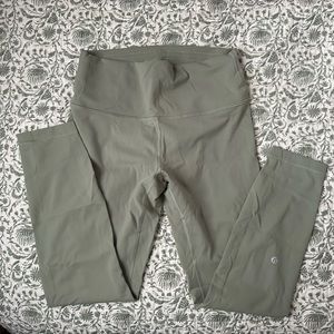Lululemon Wunder Train Legging 25” Size 10- Sage Green